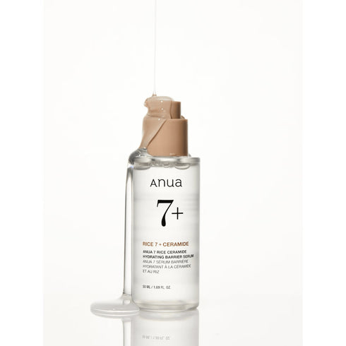 Serul hidratant Anua cu orez și ceramide calmează, repară și menține echilibrul pielii. Formulă blândă pentru o barieră cutanată sănătoasă și rezistentă.